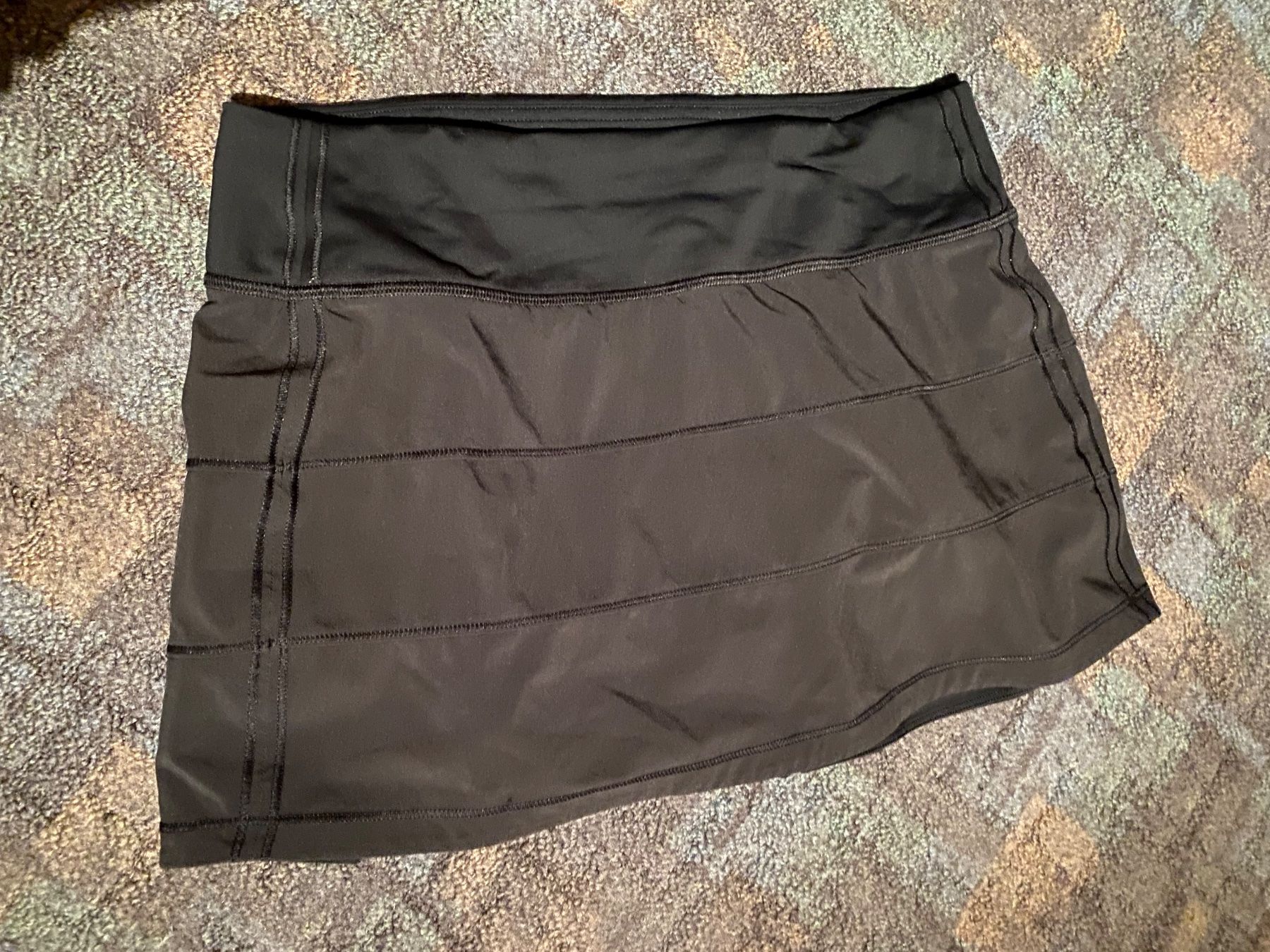 Lululemon Jupes: Lululemon Pace Rival Jupe/Skirt – D'occasion à Dagmersellen par jaipur710 1
