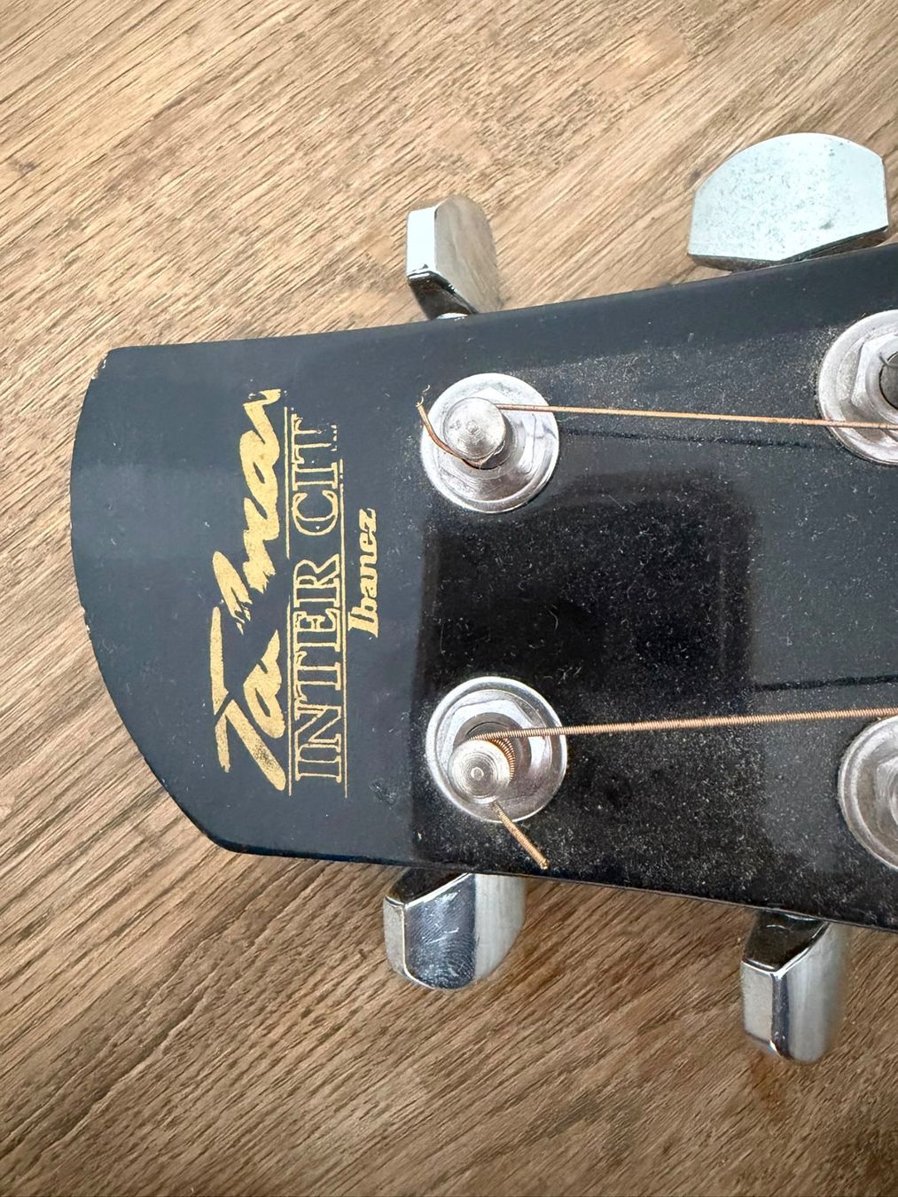 Strumenti musicali: Gitarre - elektro-akustisch – Usato da zürich venduto da mel_bf85 1