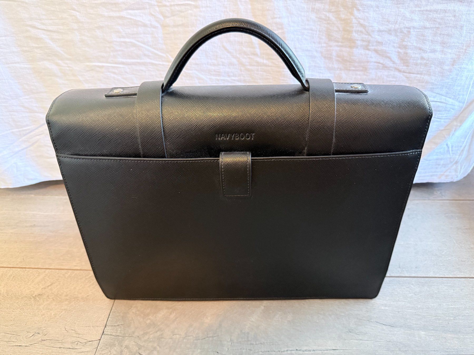 Navyboot Valises & Sacs: Malette Navyboot Cuir – D'occasion à Genève par cam_vlp5 1