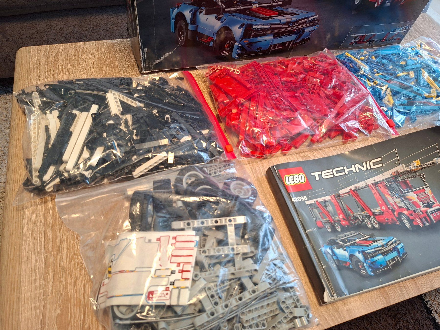 Lego Spielzeuge: Lego 42098 Technic Car Transporter OVP – Gebraucht aus Sils im Domleschg von AMAG_AUDI_ZH 2