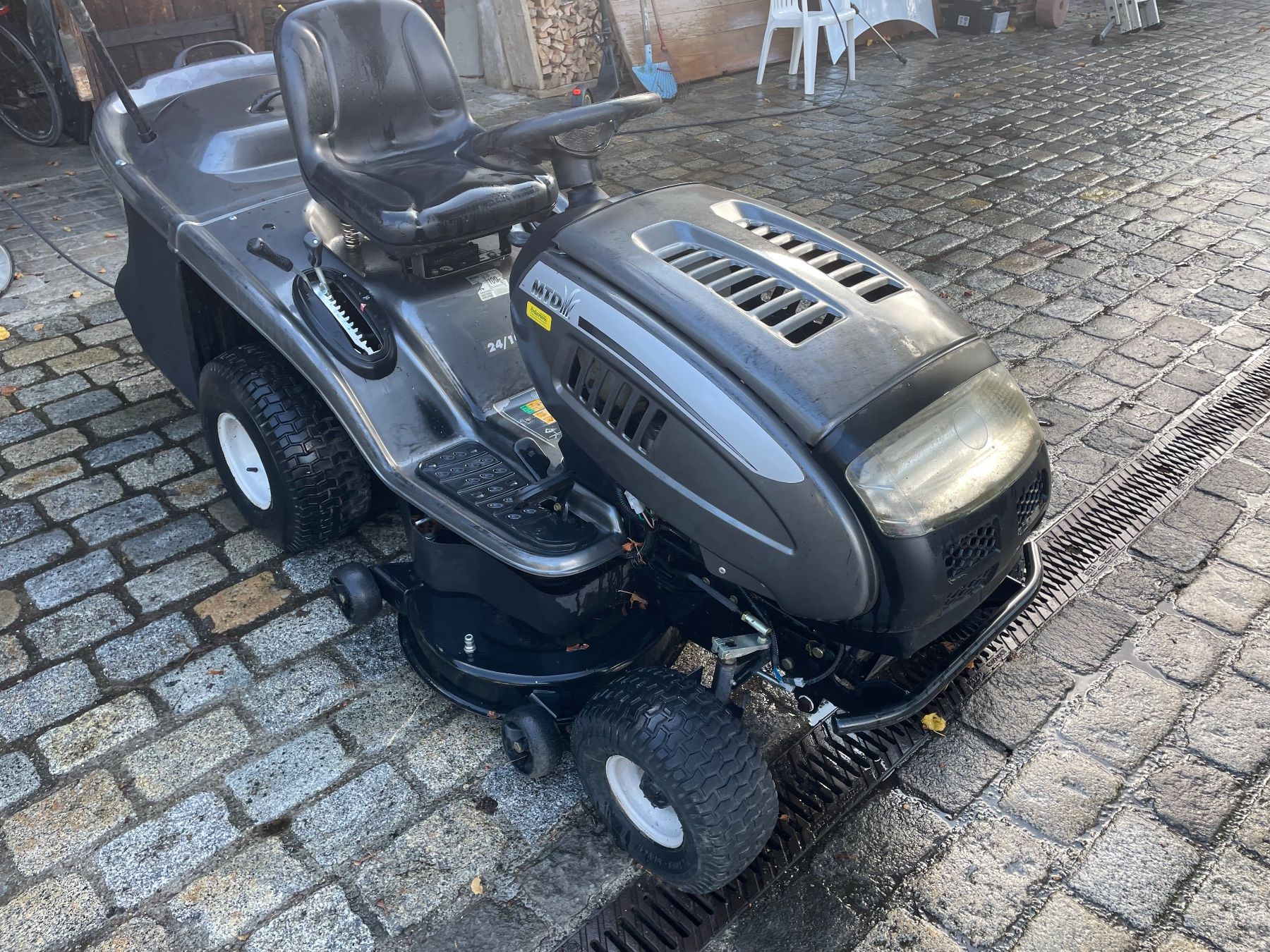 Mtd Trattori: MTD – Difettoso da Schleinikon venduto da Laegern99 6