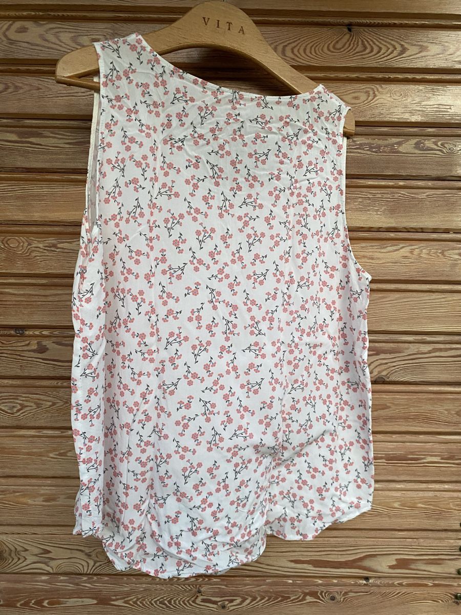 T-Shirts: Kurzarm Blumen Shirt Größe L – Gebraucht aus Scuol von frosch85 1