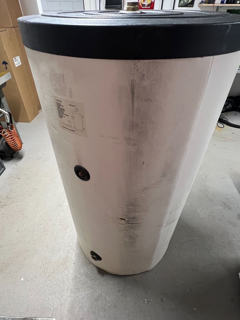 Sanitari: Boiler 400 Liter Elektro – Usato da Egerkingen venduto da Kalkschutzboilerprof 2