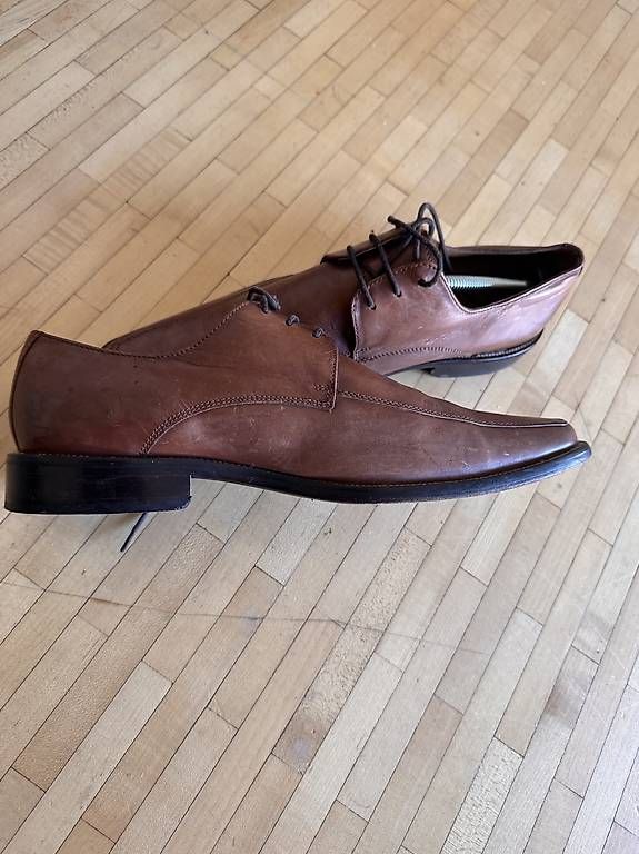 Scarpe da uomo: Herrenschuhe aus braunem Leder.  – Usato da Küsnacht ZH venduto da AlexanderH. 2