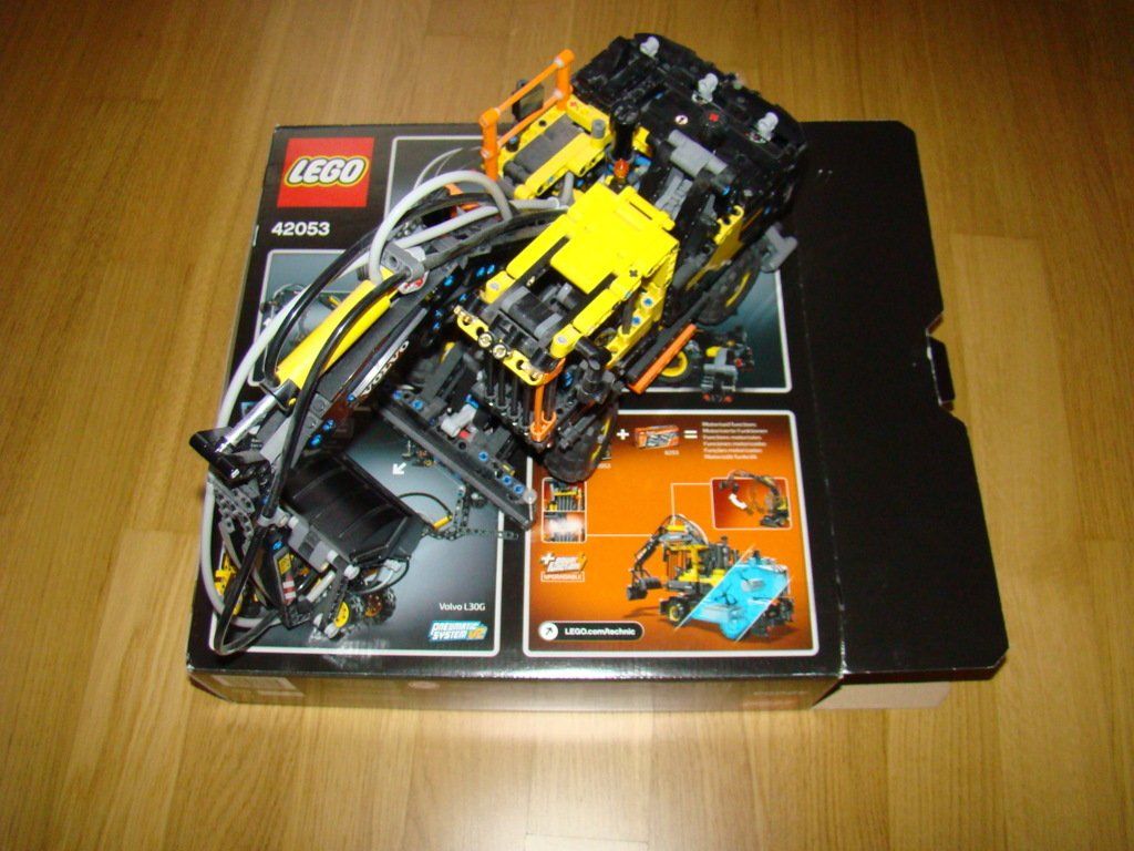 Lego Kit di costruzioni: lego technic 42053 (Volvo EW160E) – Nuovo (secondo la descrizione) da Lussery-Villars venduto da pousinete02 3