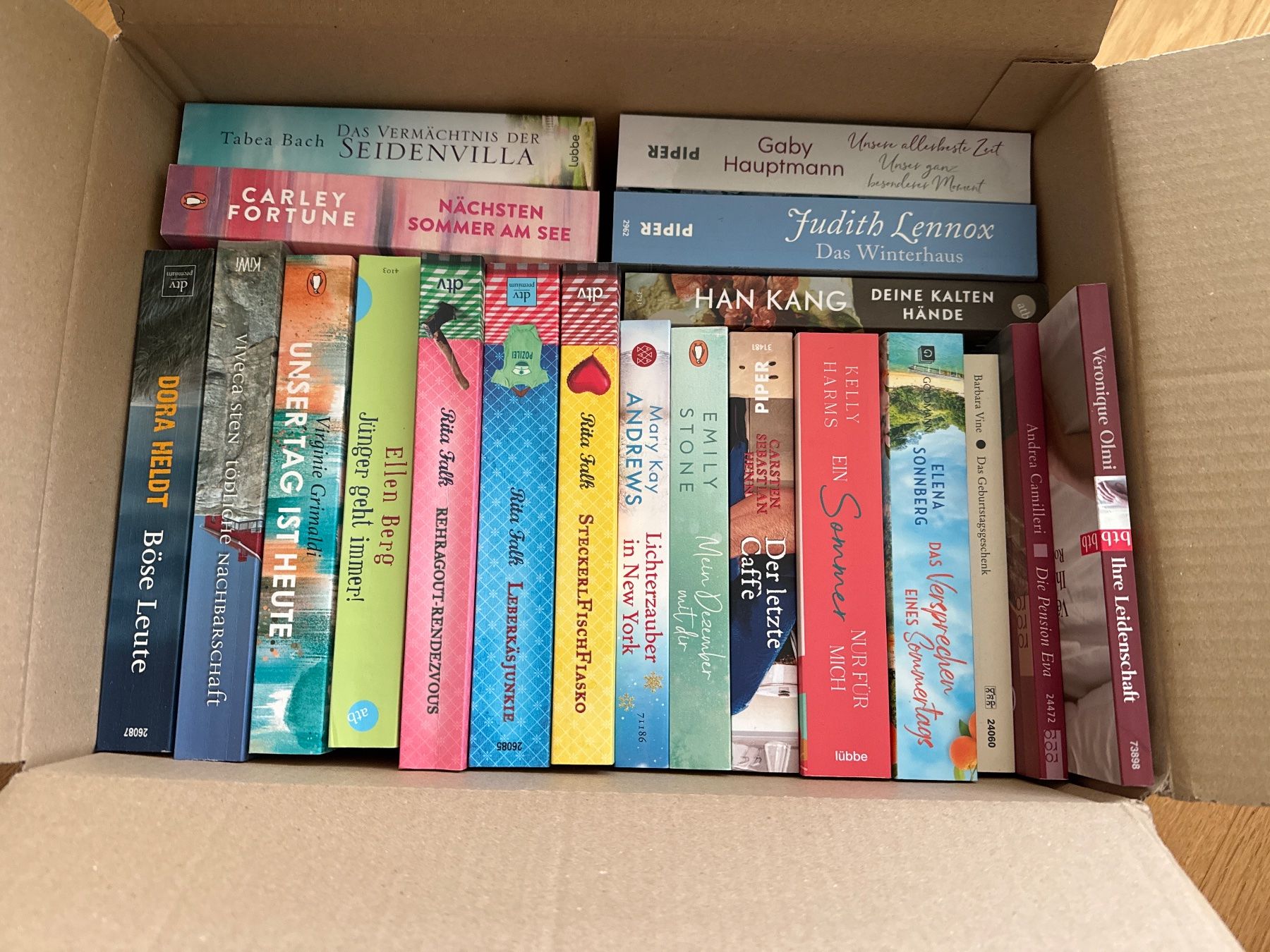 Livres: Bücherkiste – D'occasion à Thun par Moritzli88