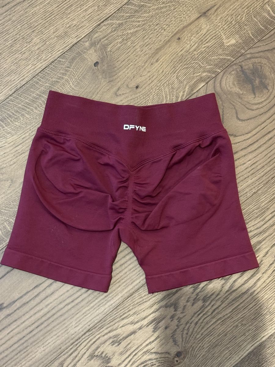 DFYNE Leggings: DFYNE Impact Shorts – Neuf avec emballage d'origine à Meilen par nic_77cd 1