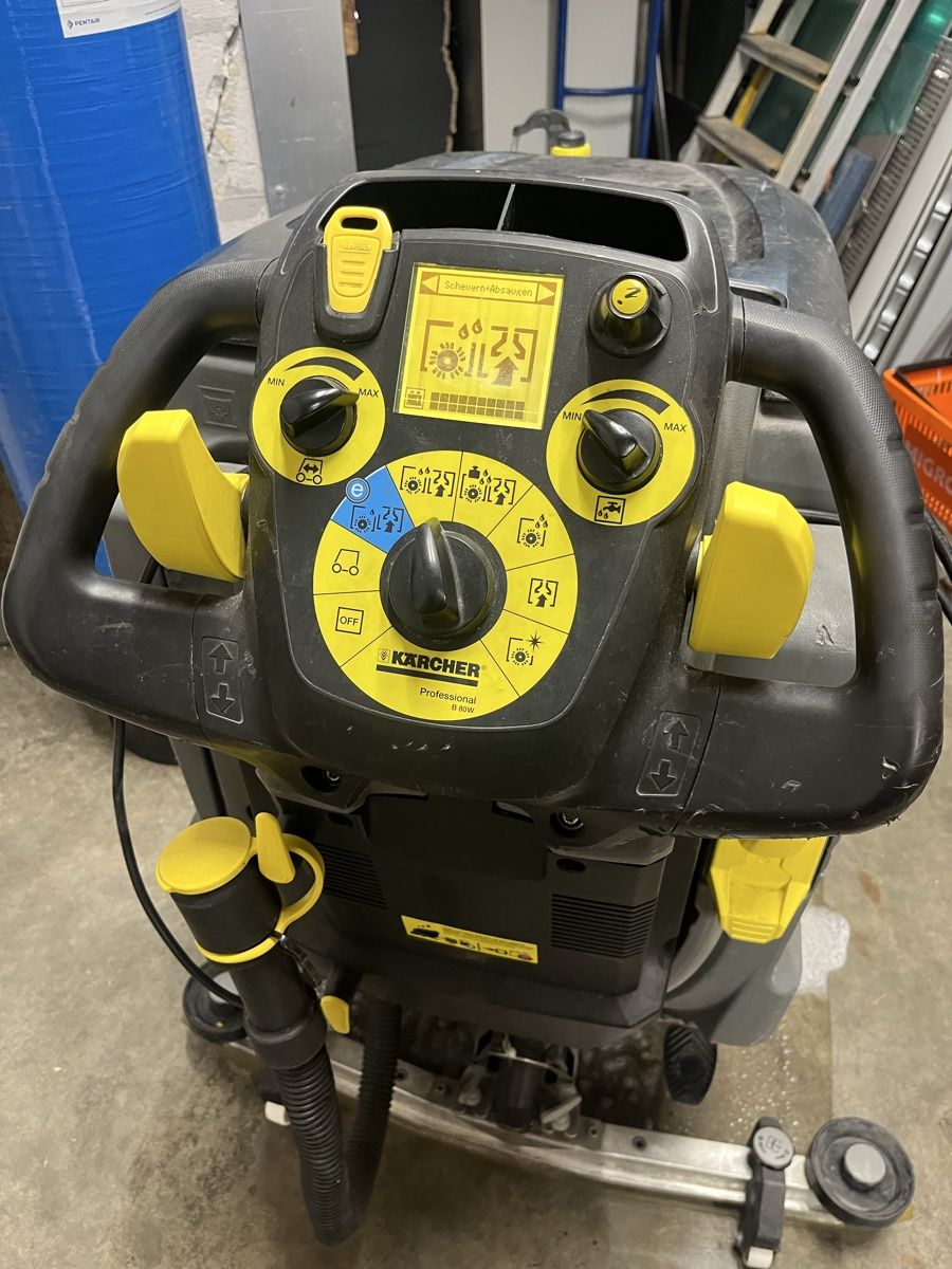 Kärcher Tutte le macchine: Kärcher Professional B 80 W + D 75 Scheuersaugmaschine – Usato da Flaach venduto da Auto6011 1