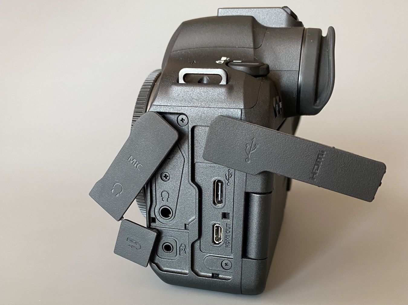 Canon Fotocamera: Canon EOS R6 Mark II – Usato da St-Blaise venduto da tomaro66 7