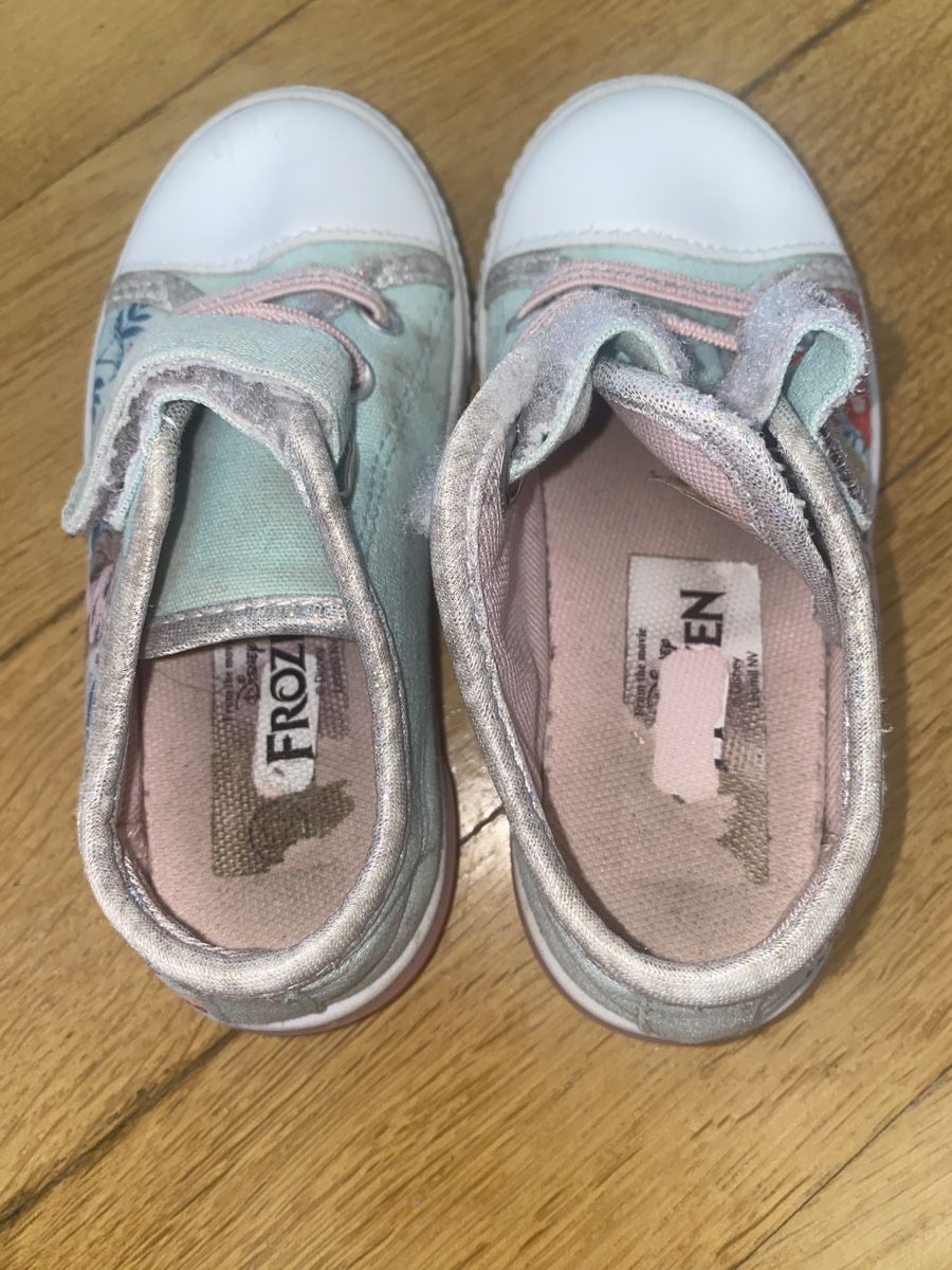 Scarpe per ragazze: Frozen Sneaker Gr. 25 – Usato da Bern venduto da Elisa64 5