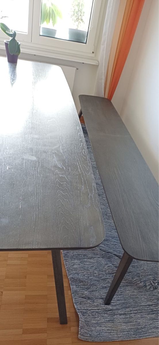 Set de table et chaises: Tisch mit Bank – D'occasion à Horw par enia9781 2