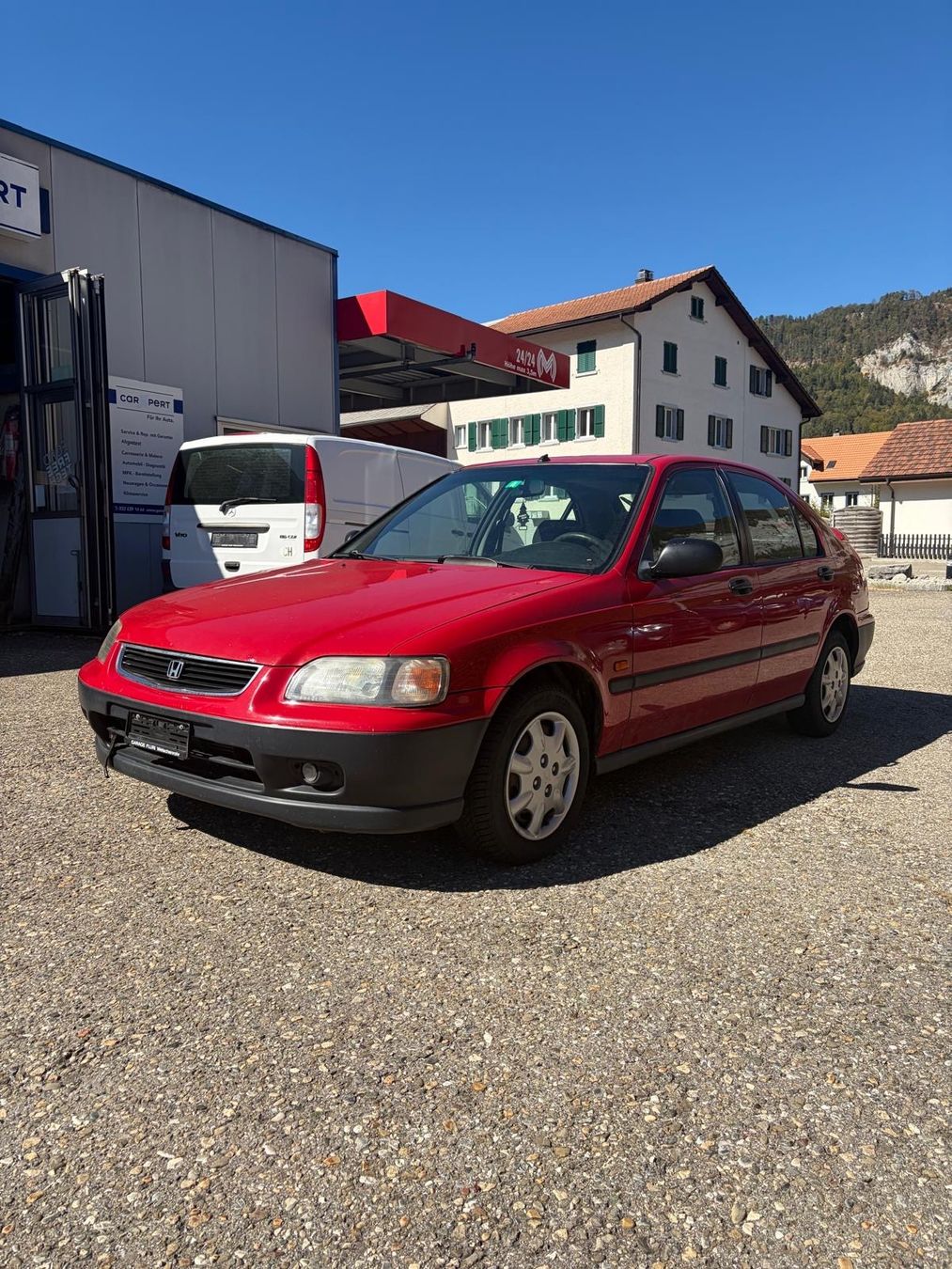Honda Autos: Honda Civic – D'occasion à Laupersdorf par jal_qkg9 2