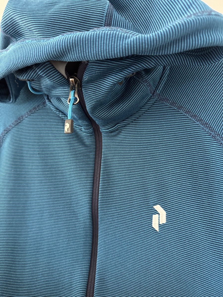 Peak Performance Maglioni & Felpe: Peak Performance Blau Pullover Grosse fit M – Usato da Wetzikon ZH venduto da Jan_wojt 3