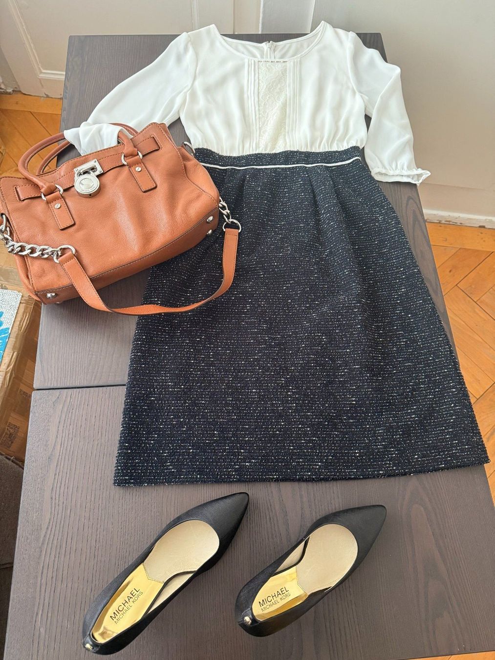 Robes: Robe élégante noire et blanche – Neuf (Voir description) à Le Locle par tchanatakoua 8