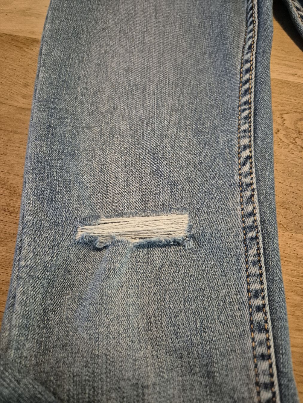 Bershka Pantaloni: Jeanshose Gr. 34 von Bershka – Nuovo (secondo la descrizione) da Urtenen-Schönbühl venduto da Chaeppeler 3