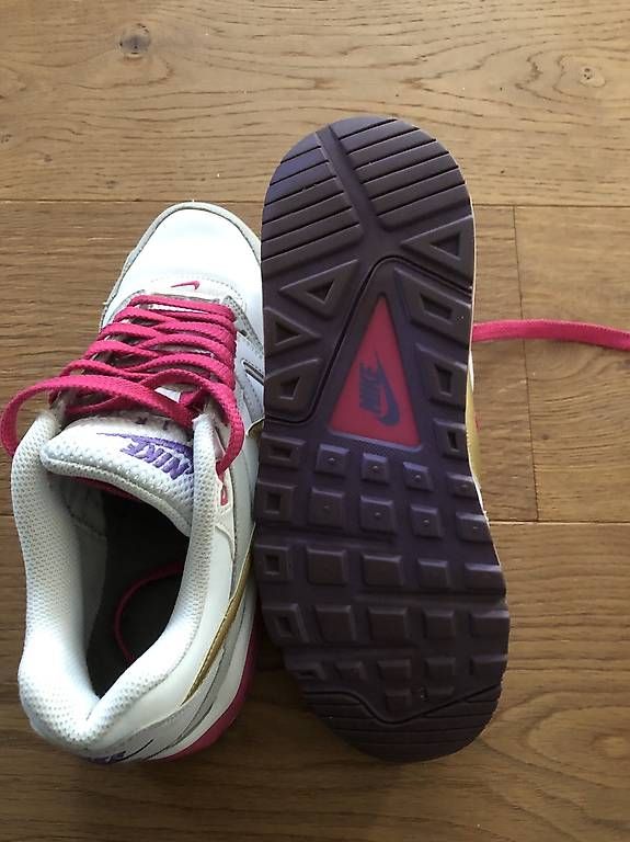 Nike Damenschuhe: Nike Air Command Gr. 38 leder – Gebraucht aus Effretikon von mausi212 2