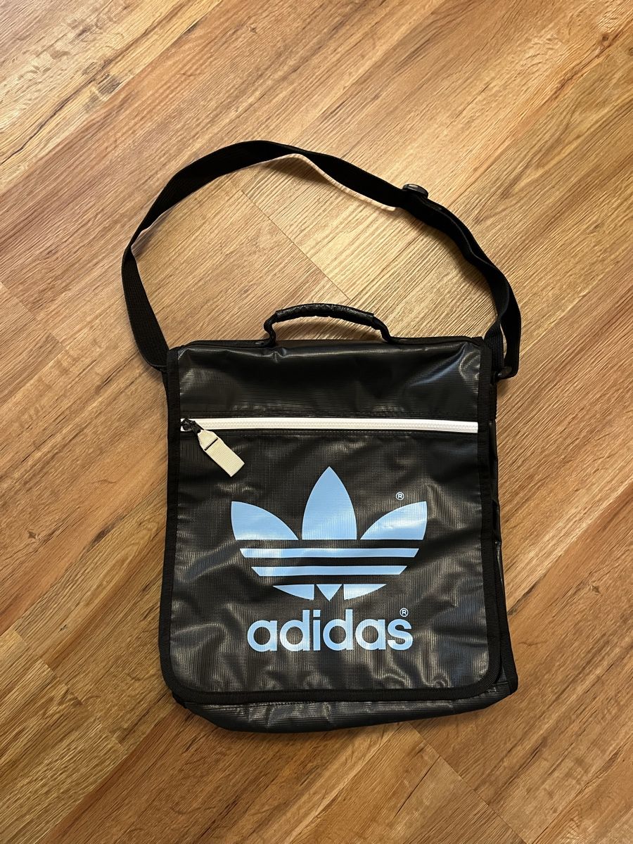 Adidas Borse: Umhängetasche – Usato da Eschenbach SG venduto da nat_gw8n