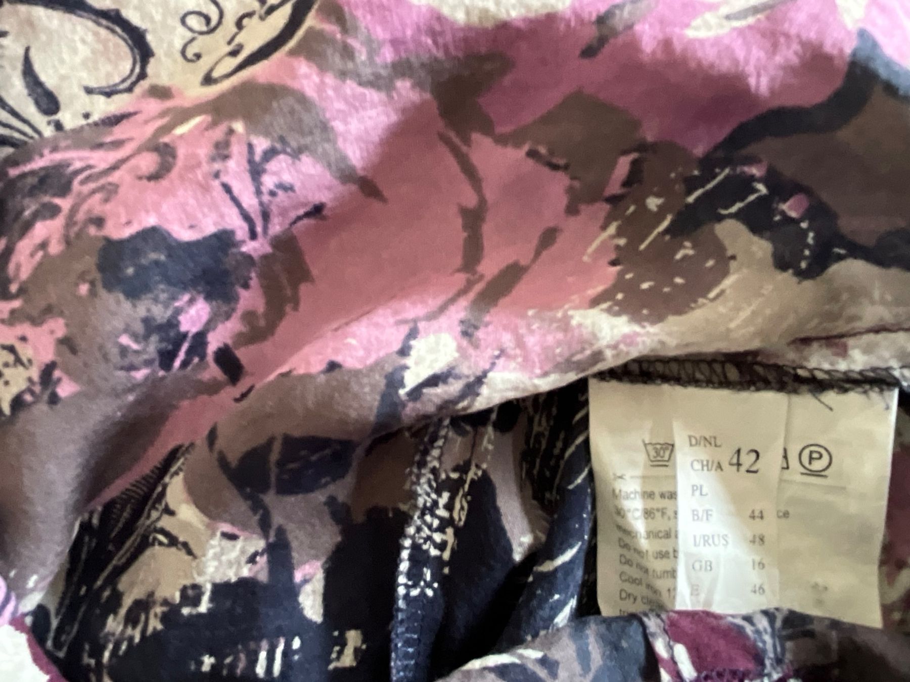 Gerry Weber Blusen: Bluse GERRY WEBER 100% Seide Gr. 42 – Neu (gemäss Beschreibung) aus Muri b. Bern von VmuriV 6