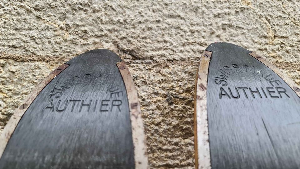 Skis Authier Vampire années 50 bon état, Kaufen auf Ricardo