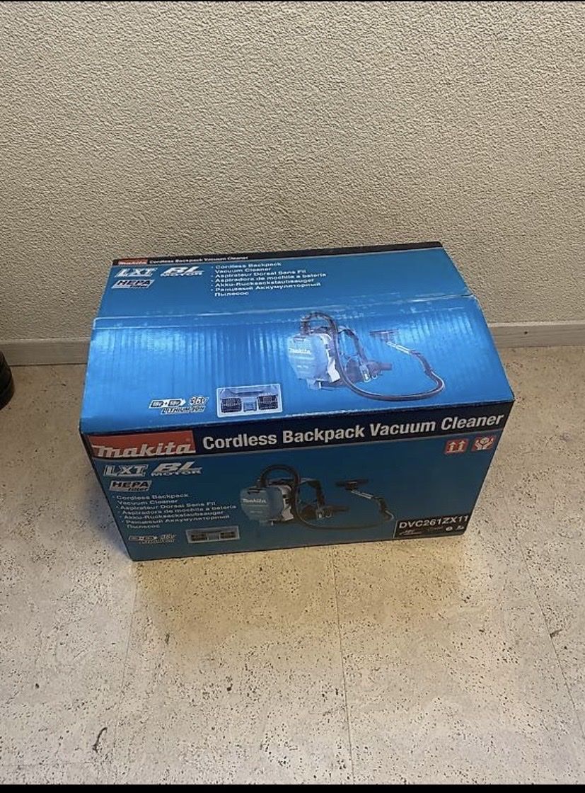Makita Staubsauger & Zubehör: Akku Staubsauger – Neu und originalverpackt aus Alpnach Dorf von fel_6dtr 1