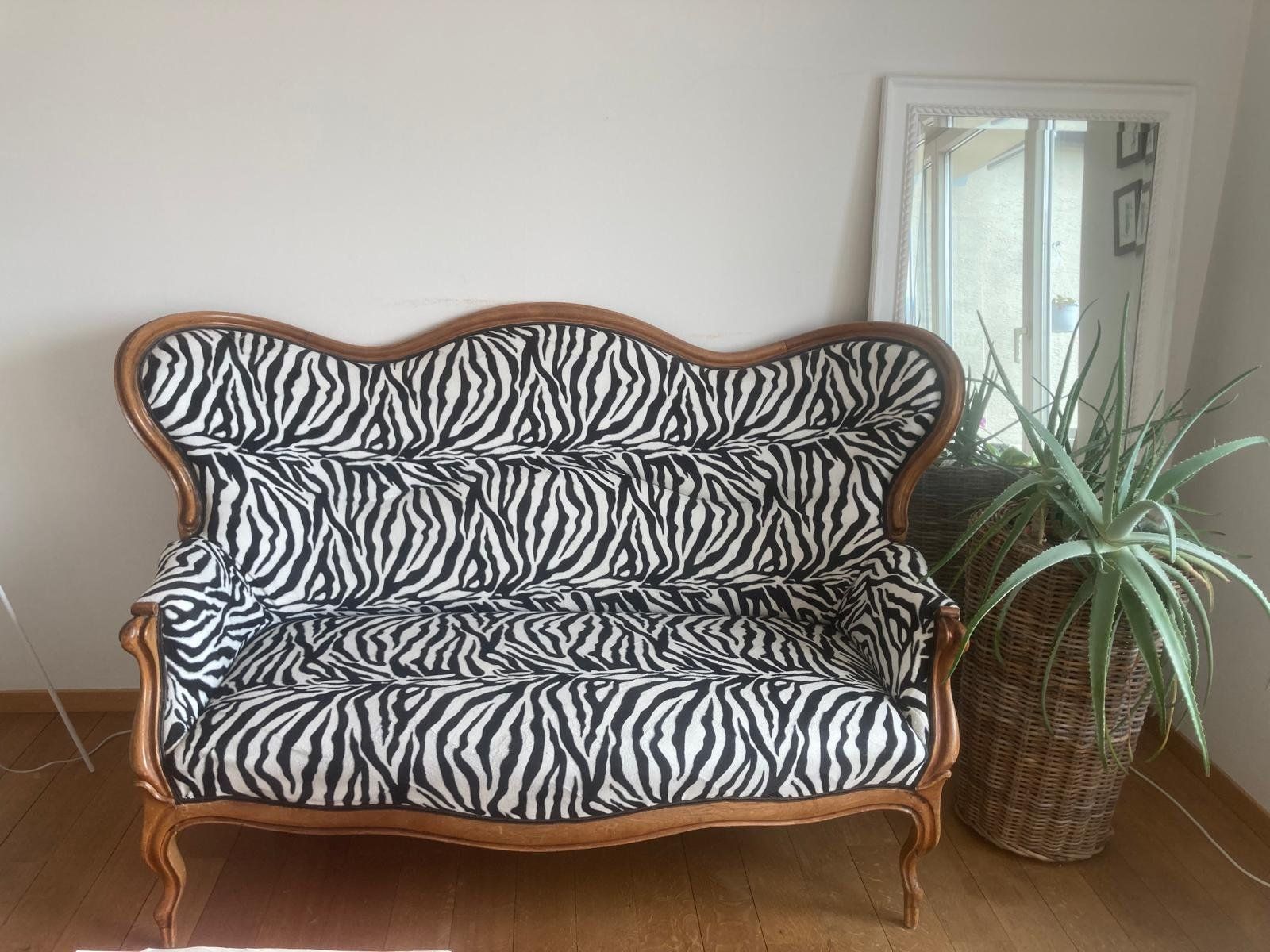 Sofas: canapé,sofa – D'occasion à willerzell par Shaila.83