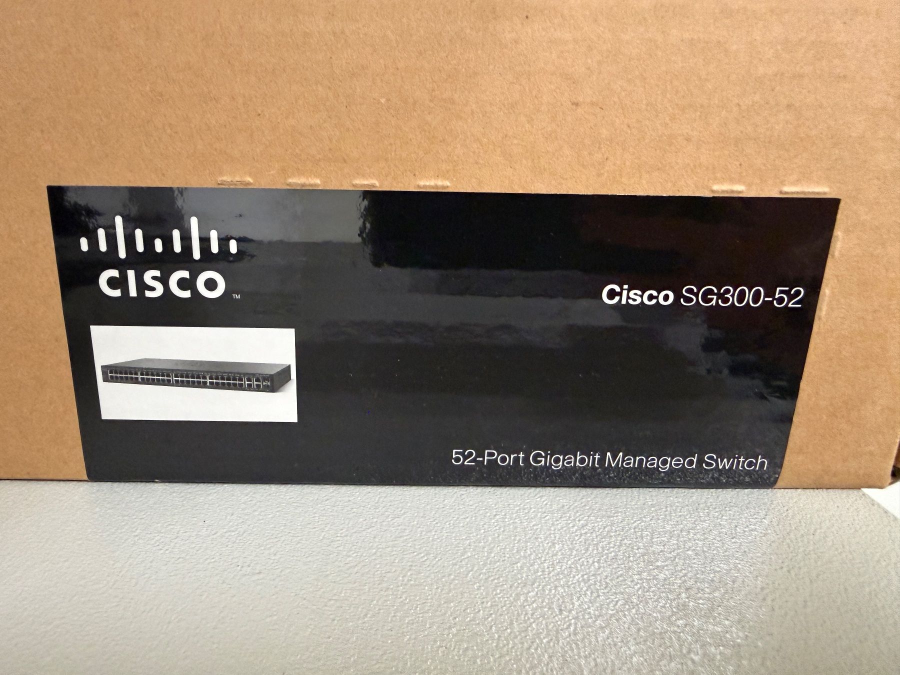 Cisco Hubs & Switches: Cisco Seitch SG300-52 – Neu und originalverpackt aus Steffisburg von Tim_36 1