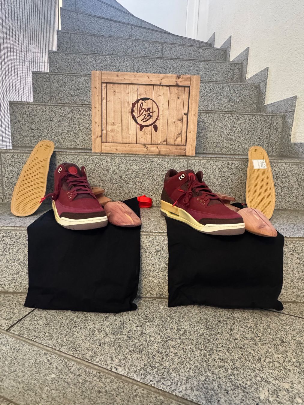 Jordan Chaussures hommes: Nike Jordan 3 Bin GR43 US9.5 – Neuf avec emballage d'origine à Oberwil BL par KickHubCH 1