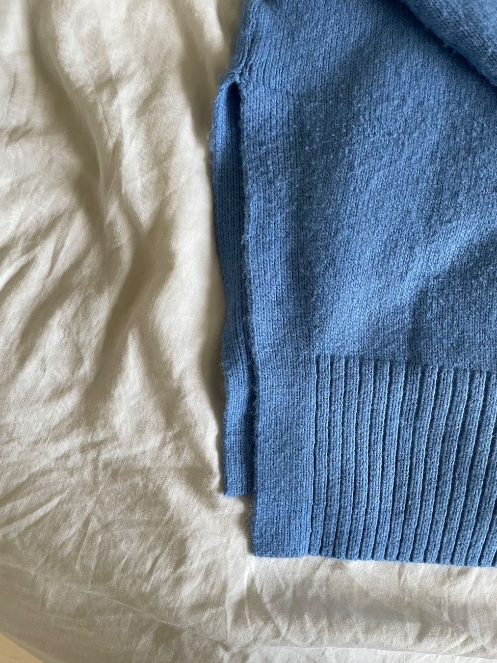H&M Maglioni & Felpe: Pull H&M en maille bleu clair, Taille S – Usato da Biel/Bienne venduto da lisalrh 4