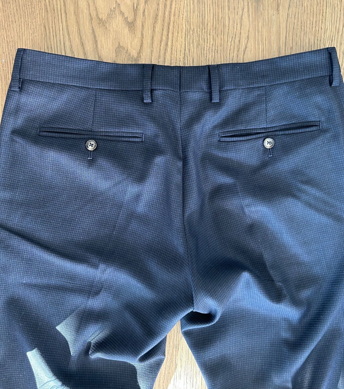 Tommy Hilfiger Hosen: Tommy Hilfiger Wool Pants s.48 – Neu (gemäss Beschreibung) aus Erlenbach ZH von Syssi_C 2