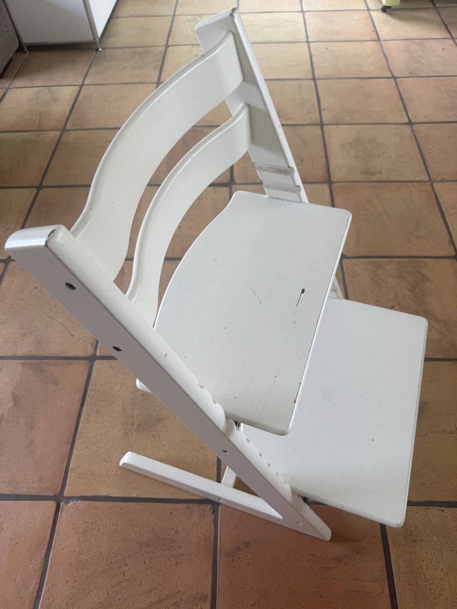 Stokke Seggioloni: Stokke Tripp Trapp Kinderstuhl, weiss – Usato da Erlach venduto da laughinggecko 1