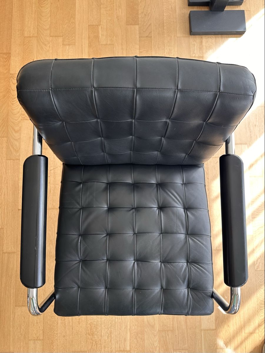 Poltrone: Freischwinger Ledersessel Bauhaus – Usato da Frauenfeld venduto da Jalwin 7