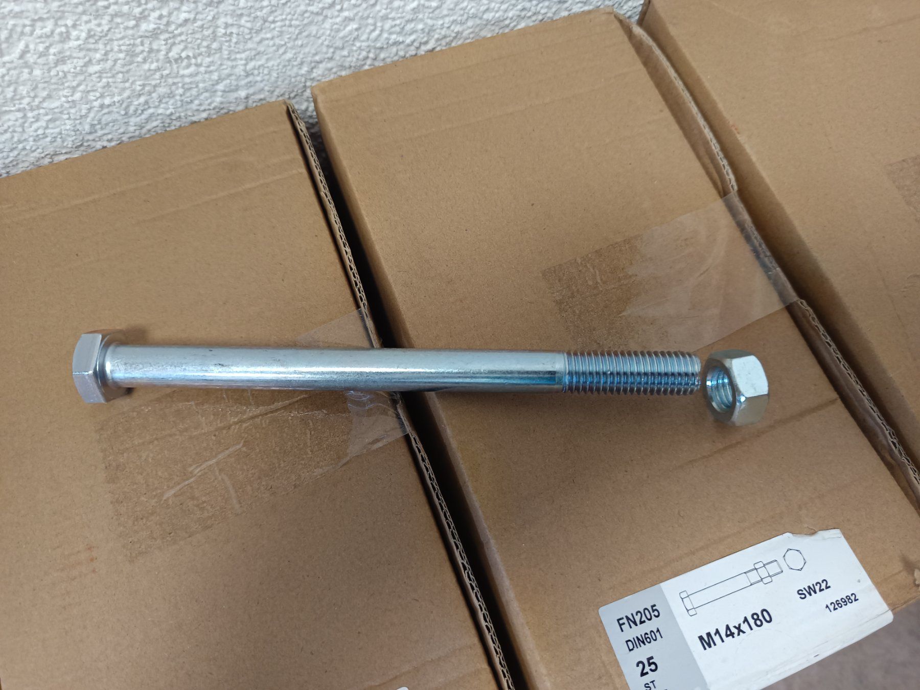 Tutti gli attrezzi: 21 Packungen neue Bauschrauben M14x180 – Nuovo e nell'imballaggio originale da Rüthi (Rheintal) venduto da Balty 1