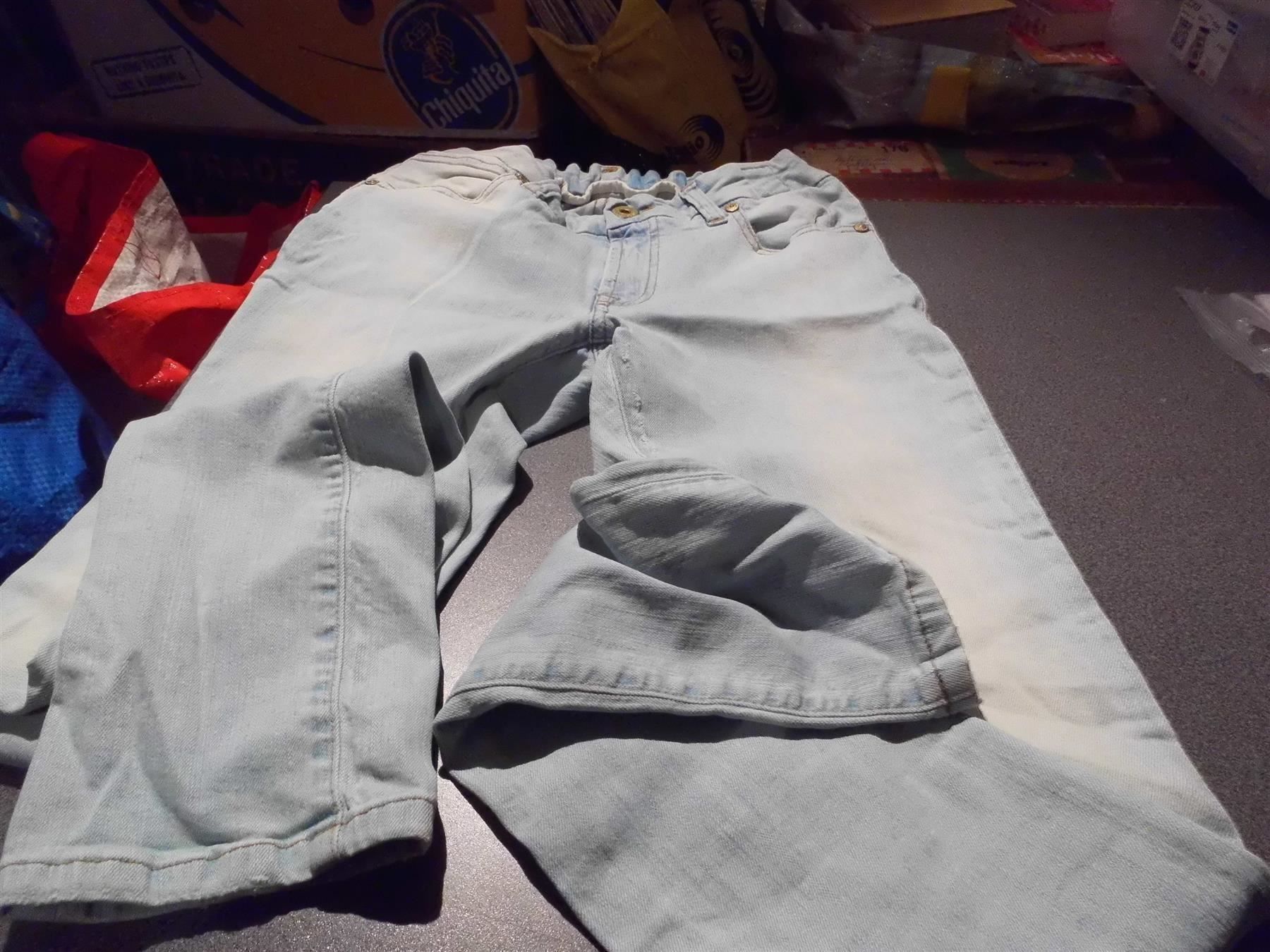 Jeans: Jeans Grösse 27/33, hellblau/verwaschen – Usato da Zürich venduto da abraxas1291