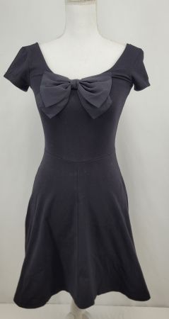 DIVIDED Robe noire