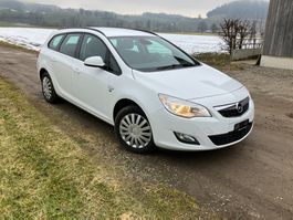 Opel Astra J 1.6 ST-Kombi 150 Adam Editione Weiss