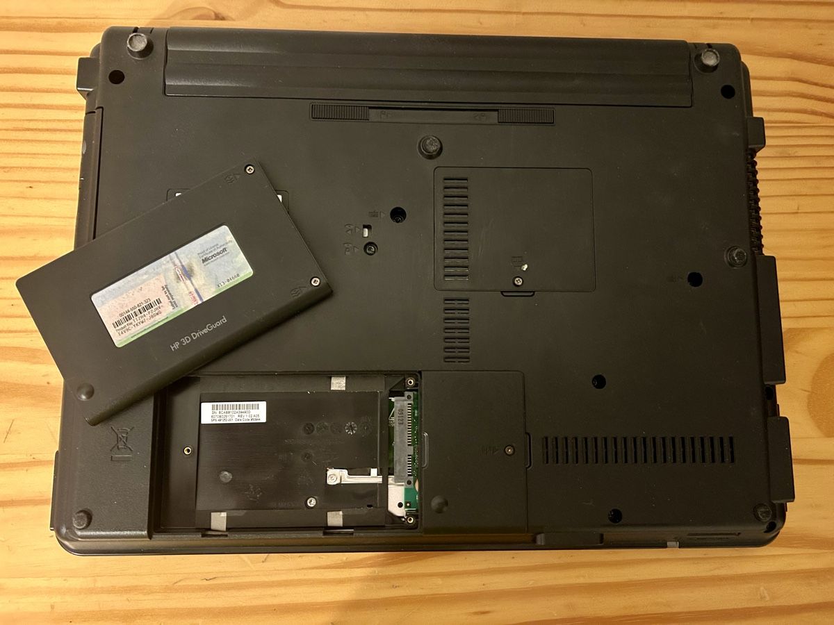 Hewlett Packard Notebook: HP Laptop 6730s – Difettoso da scuol venduto da Totip76 1