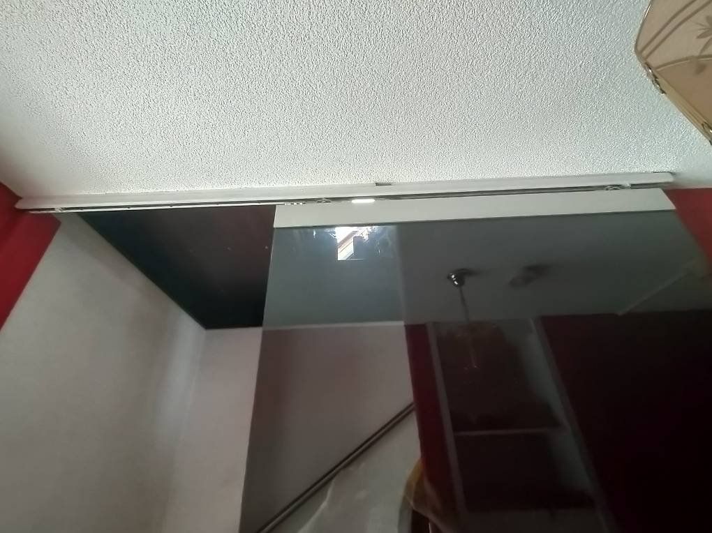 Porte: Big rolling glass door – Usato da Dietikon venduto da fom_6f5k 1