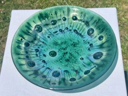 Grand plat en verre à grosses bulles vert émeraude creation