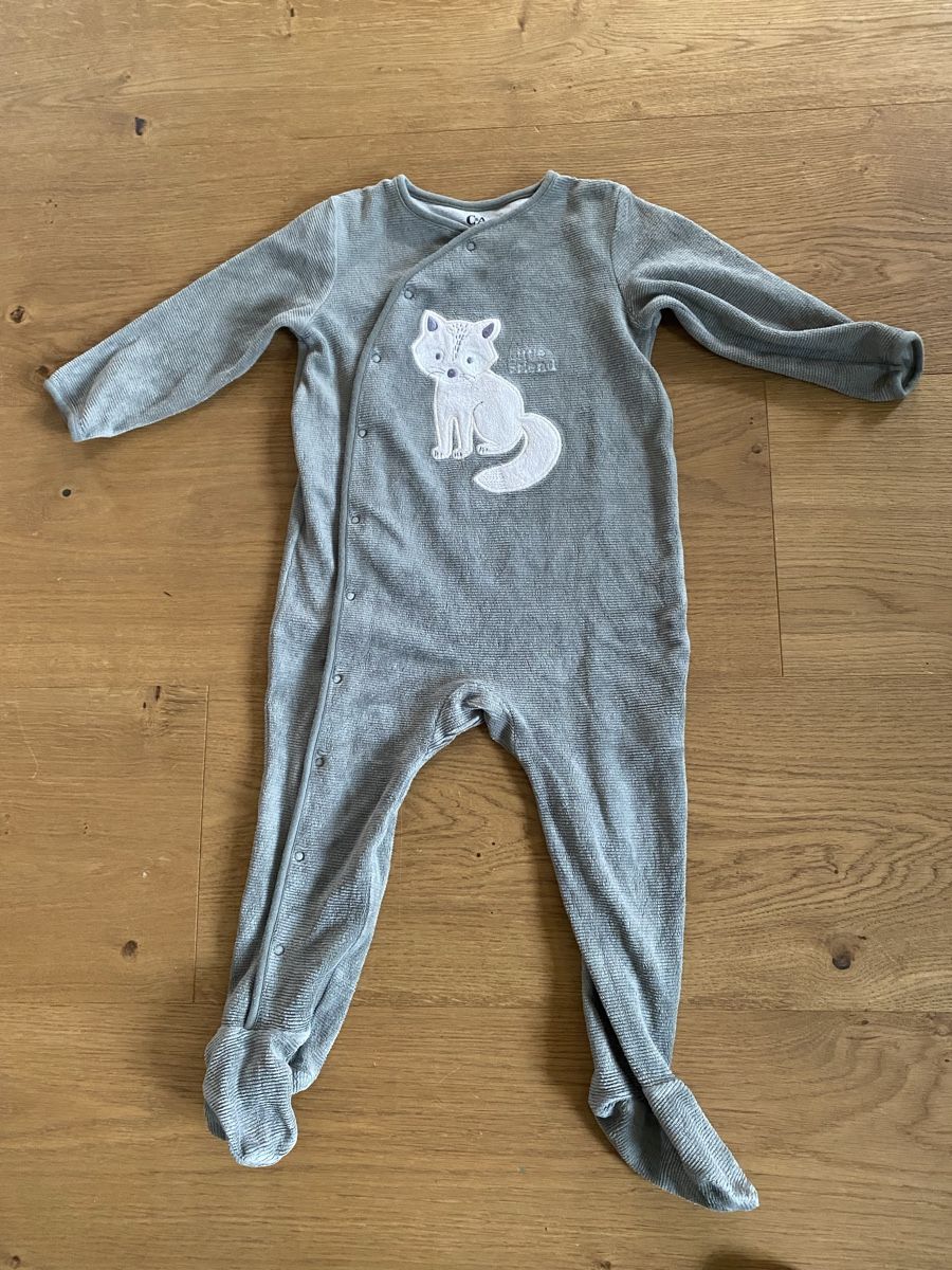 C&A Pyjamas & Ähnliches: C&A Baby Overall Pyjama Gr. 92 – Gebraucht aus Neerach von Sixtine