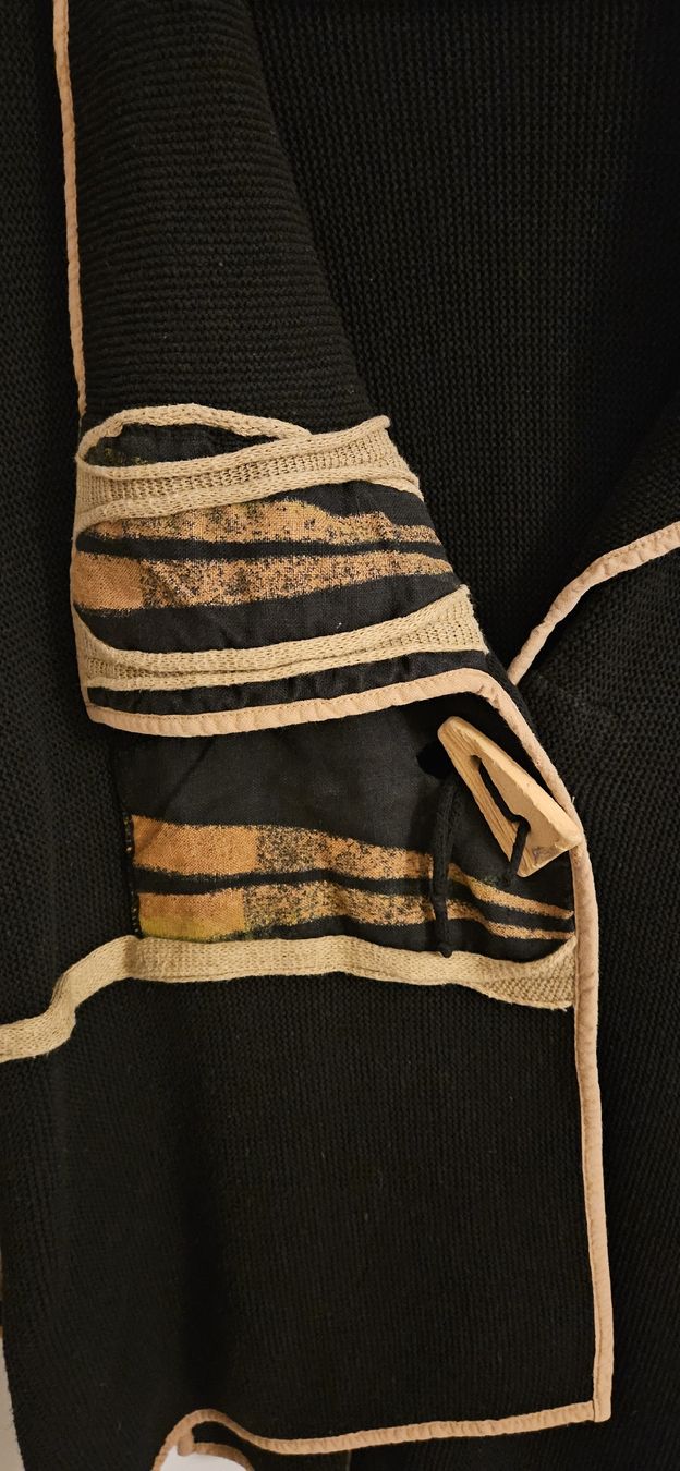 Giacche: Schwarz/braun Strickjacke Gr. XL – Usato da Hellbühl venduto da Oki_doki 1
