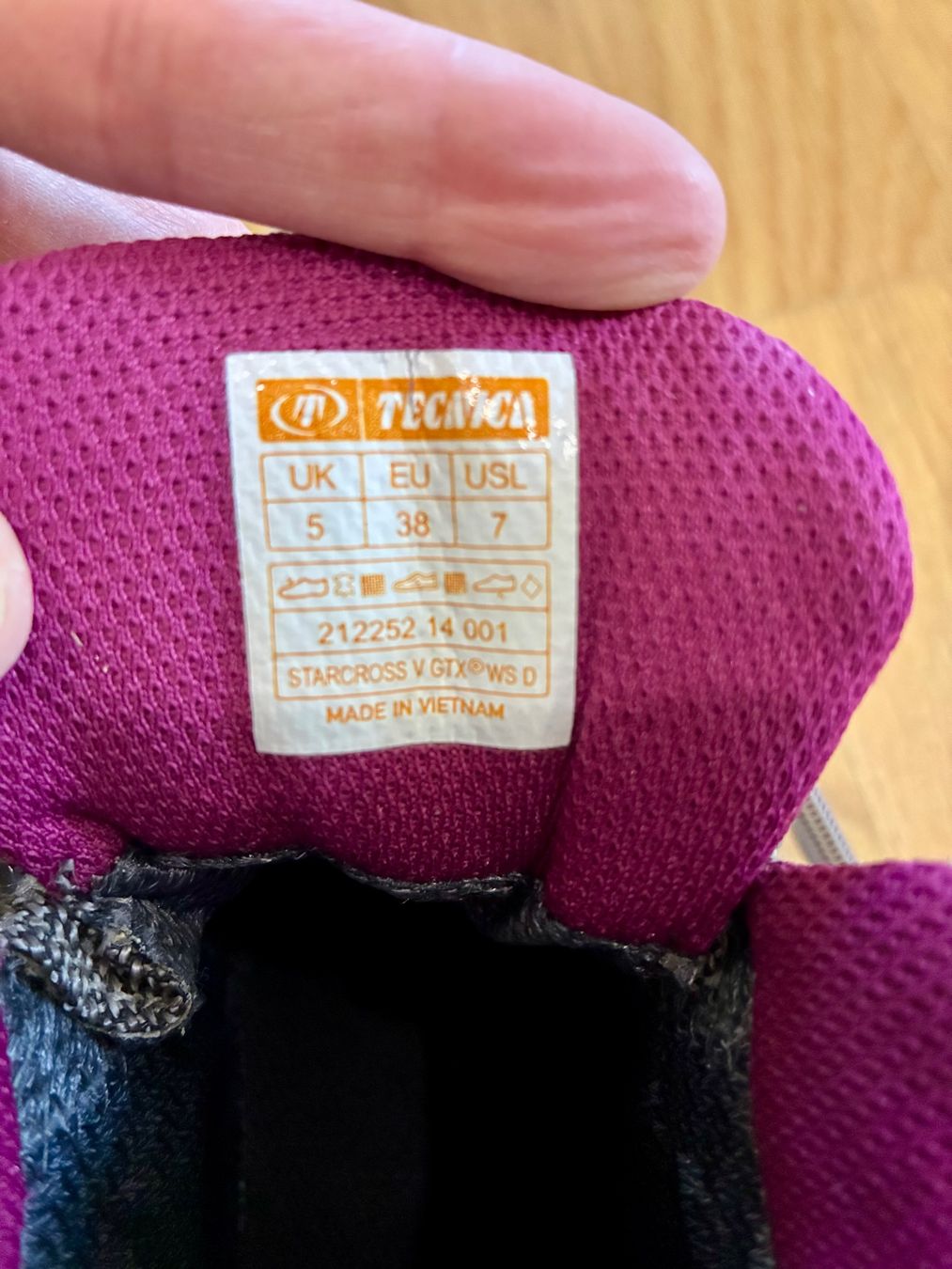 Scarpe da donna: Trekking shoes Tecnica Goretex – Usato da Zürich venduto da rob_9ly9 3