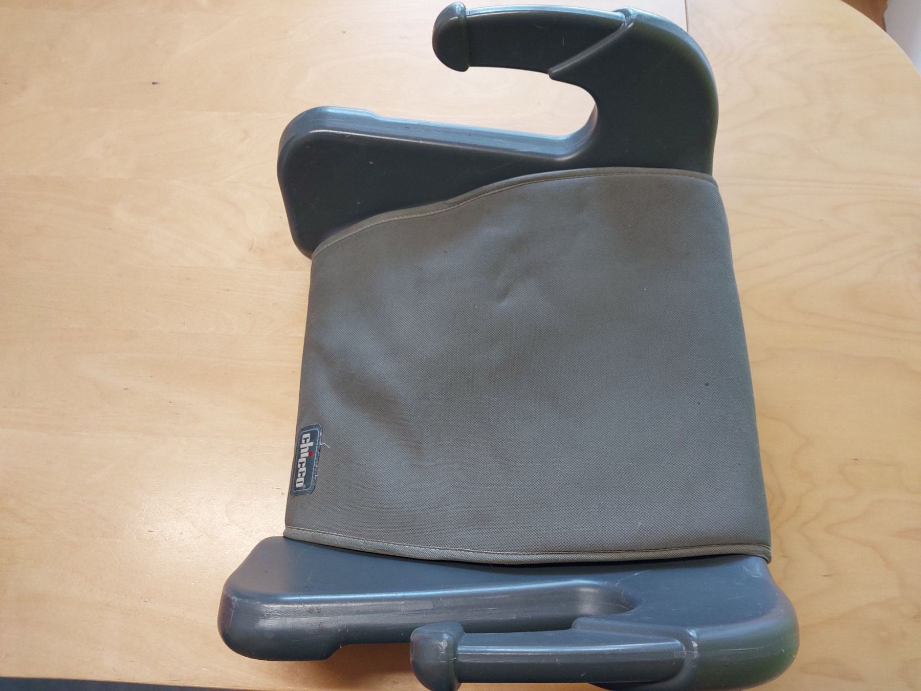 Hochstühle: Sitzerhöhung chicco – Gebraucht aus Kaltacker von Marbieri 1