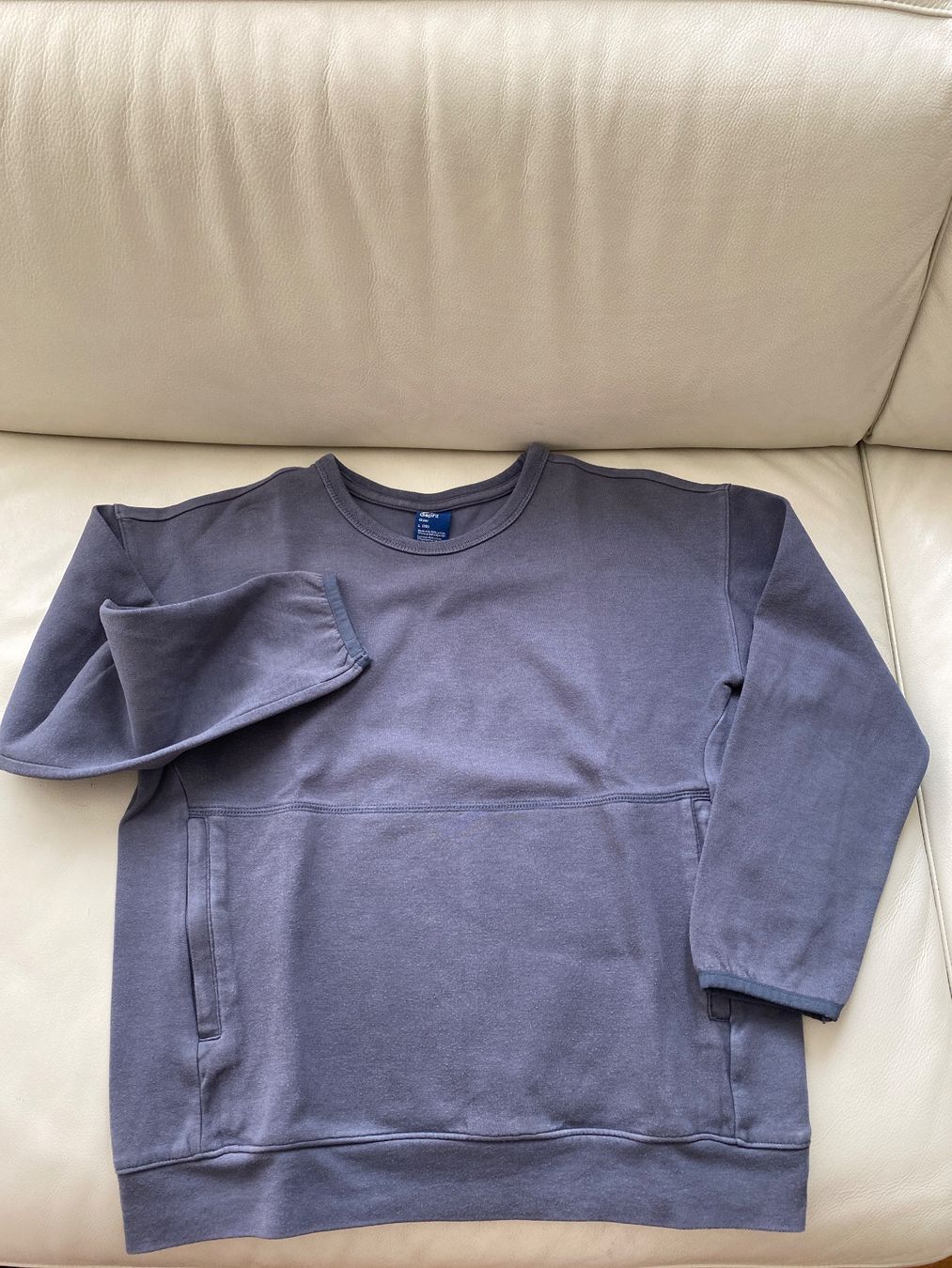 Gap Maglioni & Felpe: 3 pulls sweat-shirt GAP pour garçon 9-10 ans – Usato da Genève venduto da Fencer3_914 3