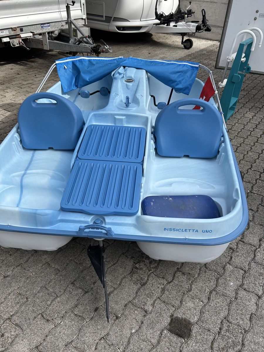 Bateaux: Pedalo – D'occasion à Netstal par ursbaitella 5