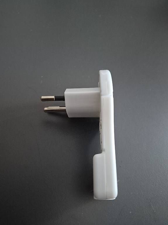 Stecker: Prise extra plate Blanche – Neu (gemäss Beschreibung) aus Versoix von Lc.1