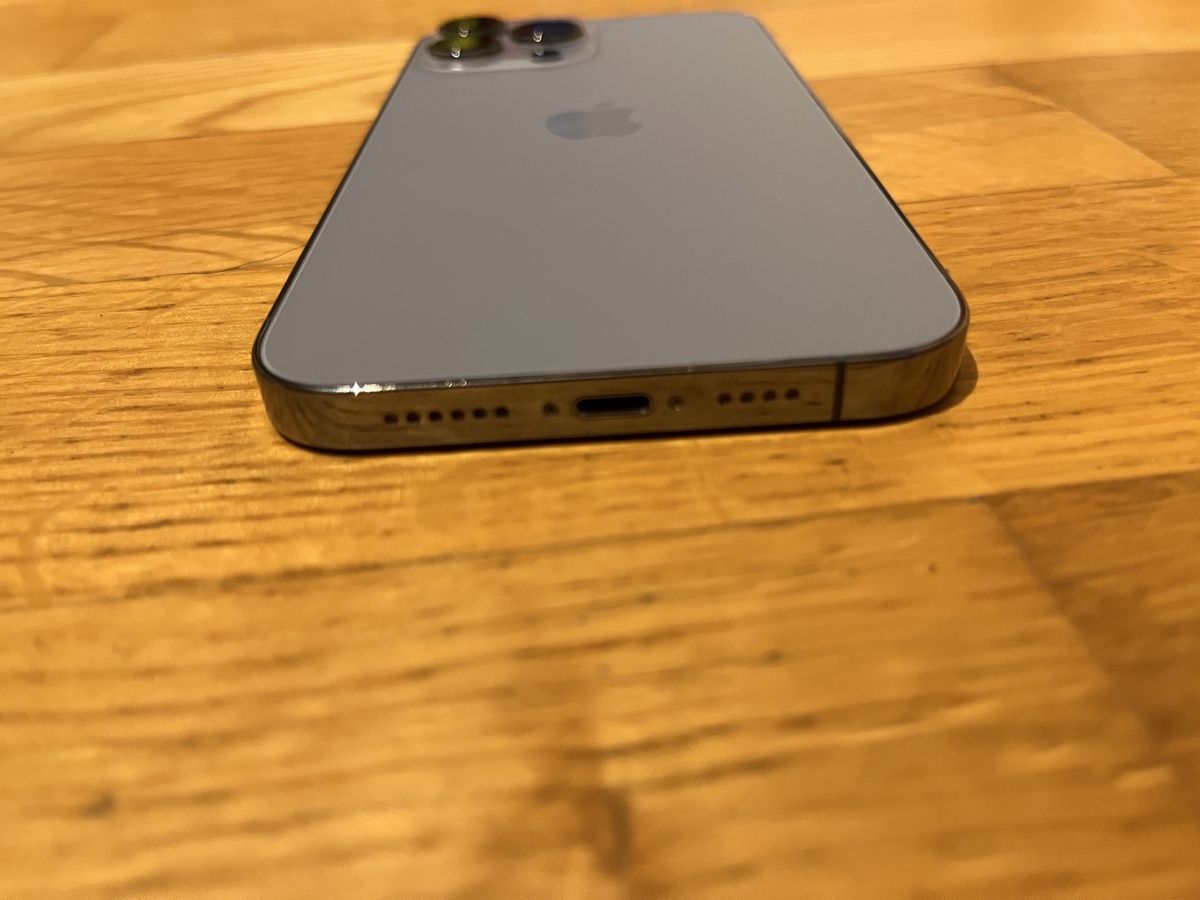Apple Telefoni cellulari / Smartphones: iPhone 13 Pro Max - selfi Cam und FaceID defekt – Usato da Altdorf UR venduto da Spetruzzi 5
