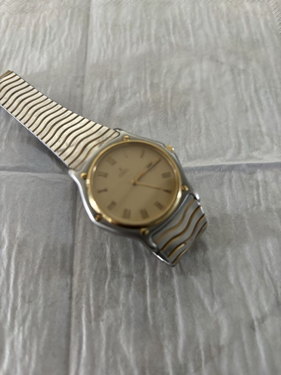 Ebel Orologi: Ebel Herrenuhr oder DamenuhrEdelstahl/Gold, elegantes Design – Usato da Bürglen TG venduto da haacla 1