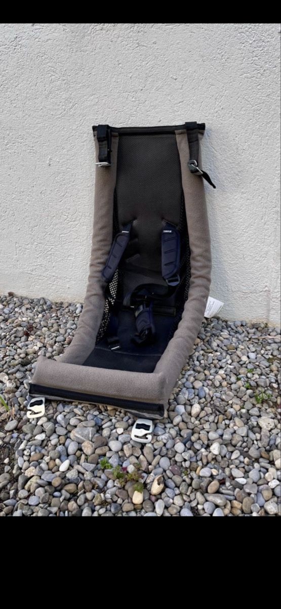 Amache: Thule babyhängematte infant sling – Usato da Bassersdorf venduto da dip_ryb9 1