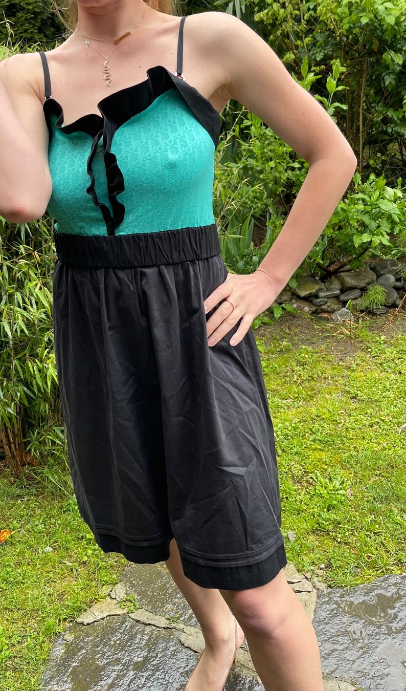 Kleider: Chic Vestito di cotone con corsetto verde-M/L – Gebraucht aus Gordevio von LanaZimm 5