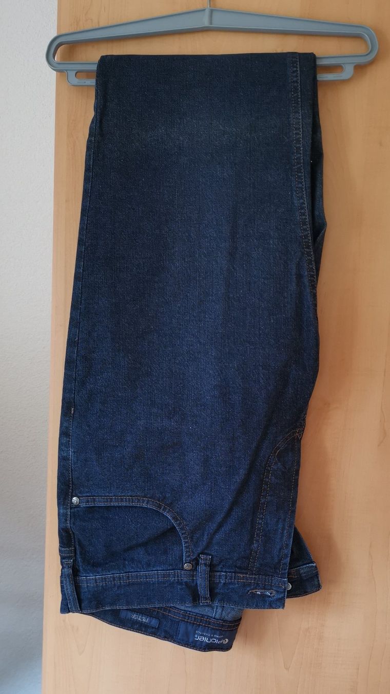 Pioneer Jeans: Jeans in Gr. 52 – Nuovo (secondo la descrizione) da Dornach venduto da Hei50 2